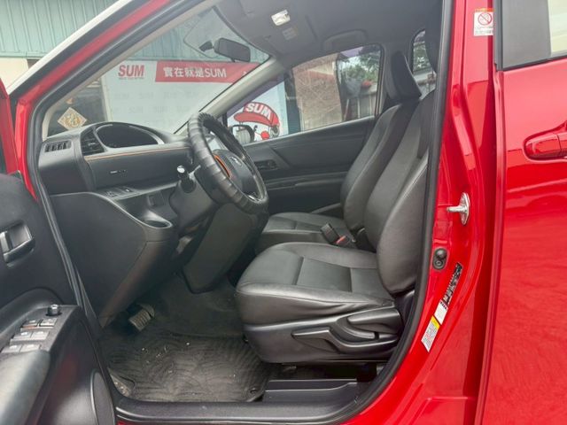 SIENTA  第3張相片