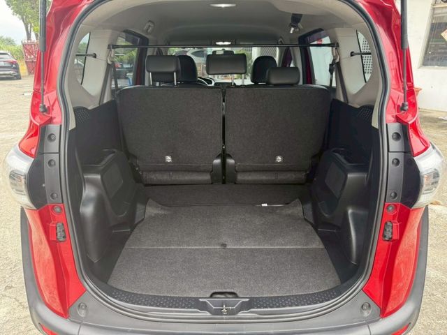 SIENTA  第7張相片