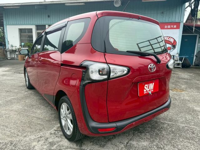 SIENTA  第11張相片