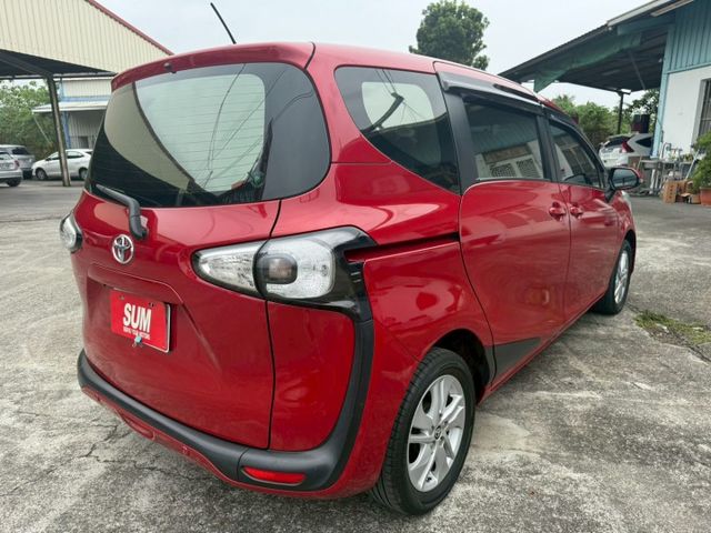 SIENTA  第12張相片