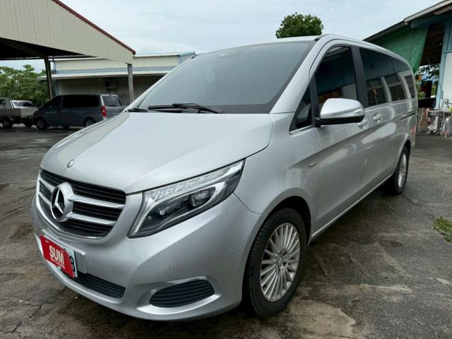 V-CLASS W447  第1張相片