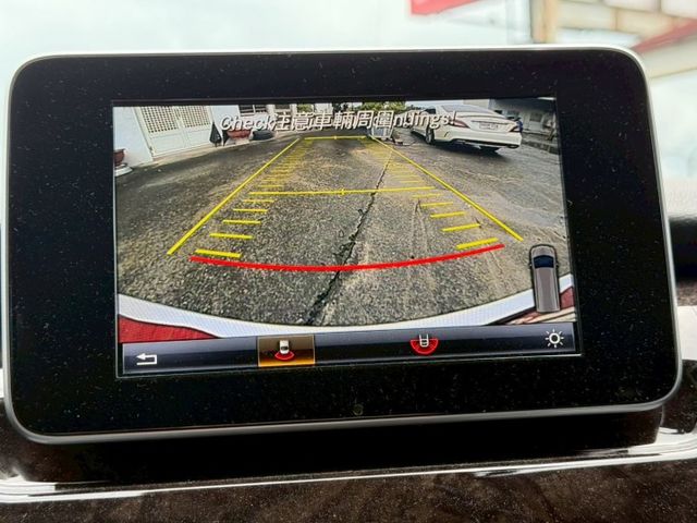 V-CLASS W447  第6張相片