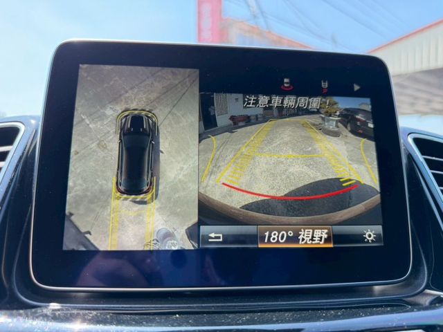 GLE-CLASS COUPE  第9張相片