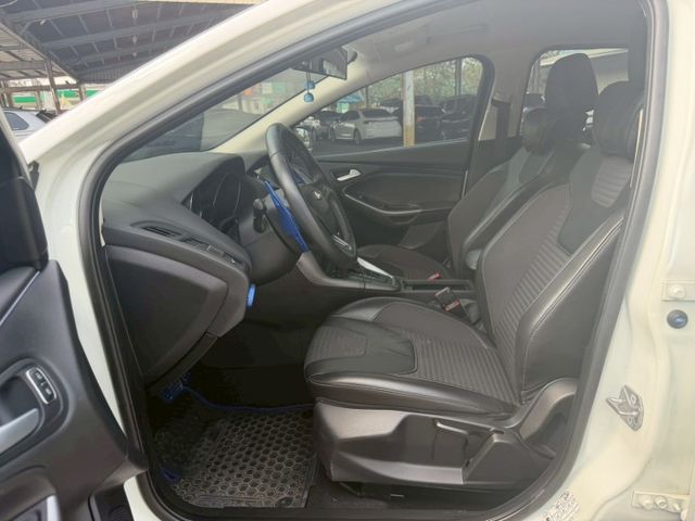 FOCUS 4D  第4張相片