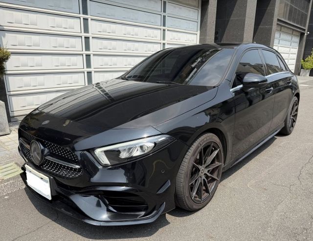 A-CLASS SEDAN V177  第1張相片