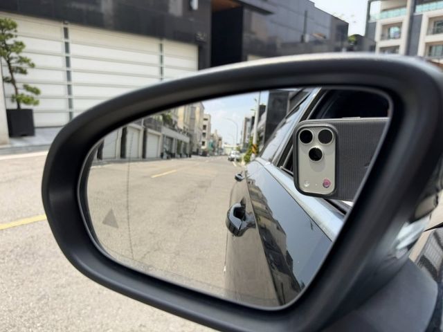 A-CLASS SEDAN V177  第3張相片