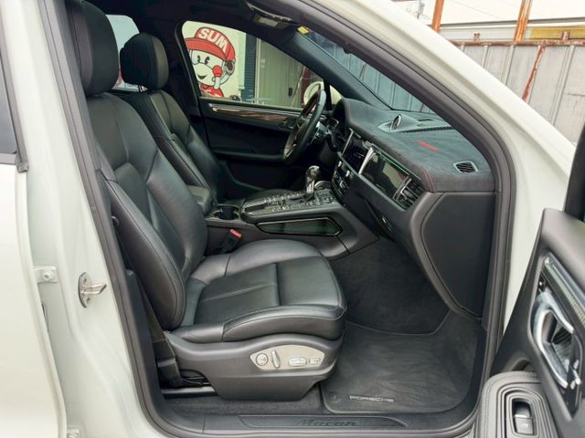 MACAN  第7張相片