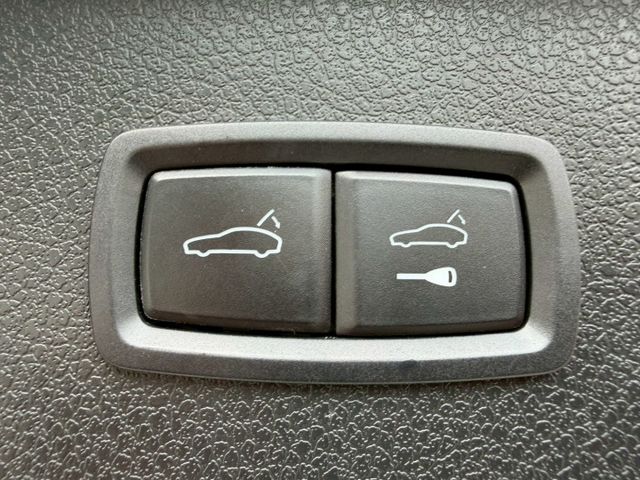 MACAN  第10張相片