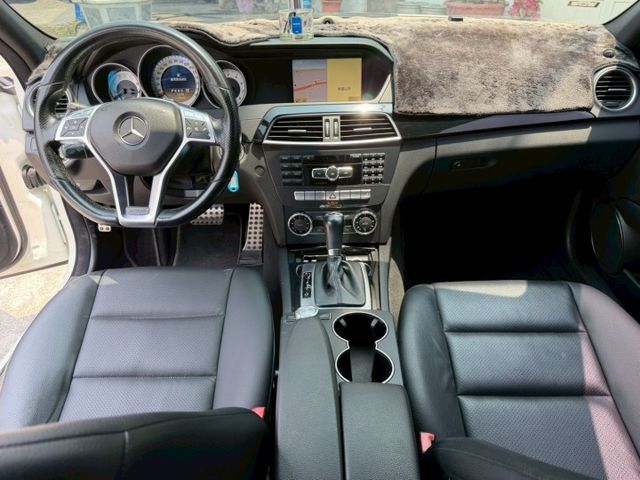 C-CLASS SEDAN W204  第5張相片
