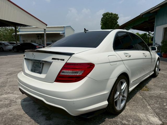 C-CLASS SEDAN W204  第10張相片