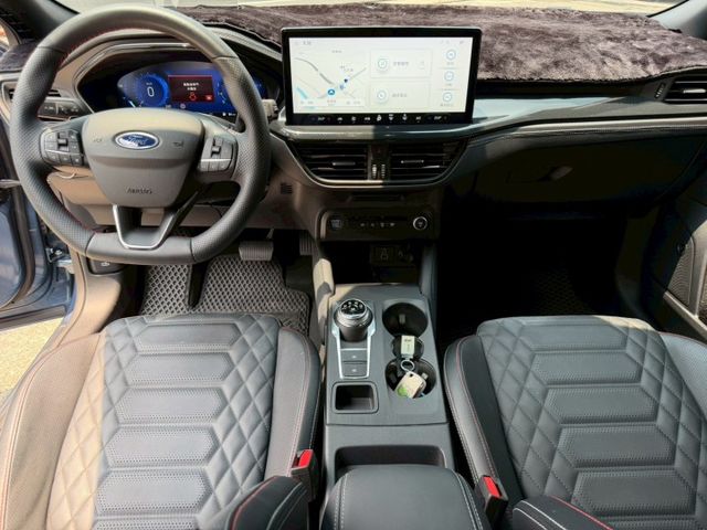 FOCUS WAGON  第5張相片