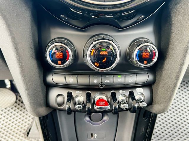 一手車 全車原版件 原廠保養  第14張相片
