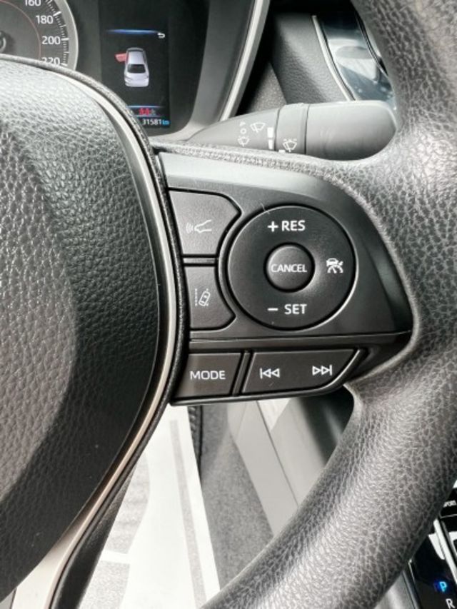 一手車 全車原鈑件 原廠保養 新車保固中  第7張相片