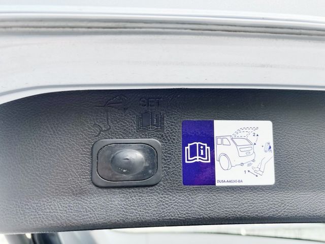 一手車  原廠保養  第15張相片