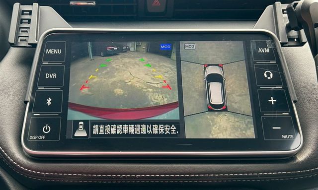 旗艦版 一手車原鈑件 原廠保養 原廠保固中 里程保證 僅跑2.5萬公里 原廠選配加價雙色車頂 配備多多  第9張相片