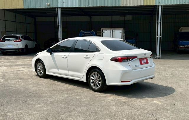 豪華版原鈑件 新車保固中 跑5.1萬公里 里程保證-ACC全速域跟車系統-SPORT模式-車道偏離警示輔助系統 配備多多  第4張相片