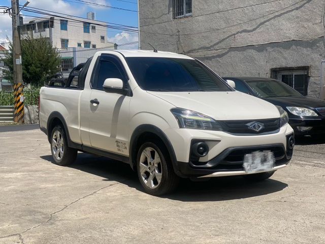 晶鑽型 一手車 全車原鈑件 里程保證  實跑6.7萬公里  第2張相片