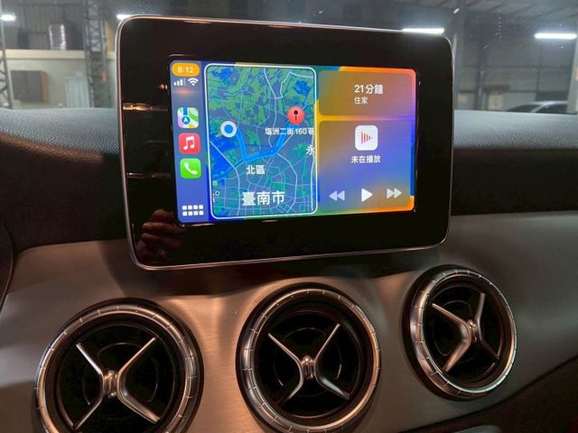 AMG總代理全車原鈑件實跑7.5萬公里-keyless免匙系統/摸門解鎖-AMG套件-電動尾門-全景天窗-雙前記憶電動座  第8張相片