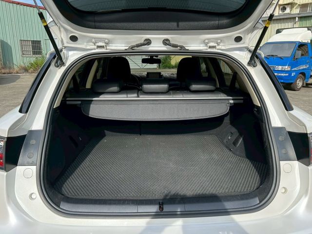 原鈑件 一手車 里程保證-記憶座椅  -免鑰匙系統  -倒車影像  -電熱椅  -循跡防滑  第7張相片