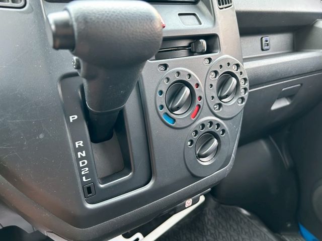 原鈑件 一手車 里程保證 實跑1.5萬 原廠影音特式版-原廠三開保溫箱  -CAR Paly  -倒車影像  -循跡防滑  第14張相片