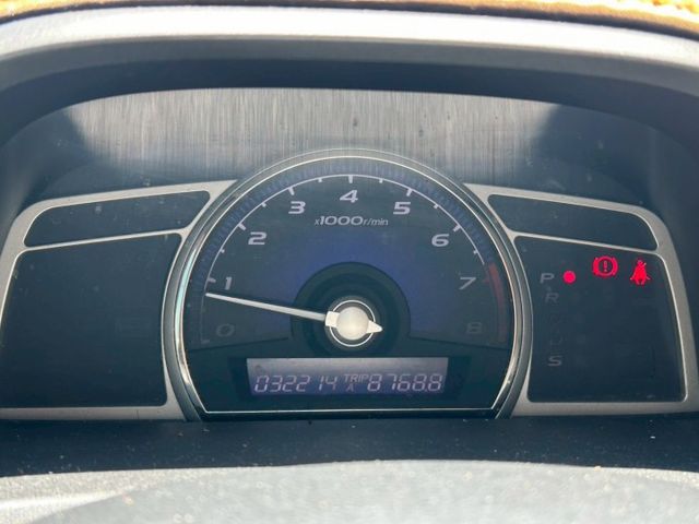 頂級版 一手車 原鈑件  僅跑3萬多公里 里程保證 -天窗  -HID頭燈  -方向盤快撥  第9張相片