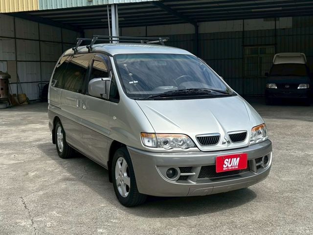 七人座 家庭用車 全車原版件 里程保證 合法加裝車頂架  第2張相片