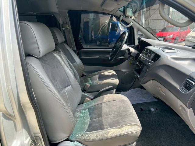 七人座 家庭用車 全車原版件 里程保證 合法加裝車頂架  第8張相片
