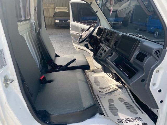 手排貨斗 一手車 全車原鈑件 實跑2萬多公里 里程保證  第8張相片
