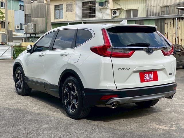 VTi-S 全車原鈑件原廠保養keyless免匙系統acc跟車系統車道偏移警示盲點偵測倒車影像衛星導航Car play  第5張相片