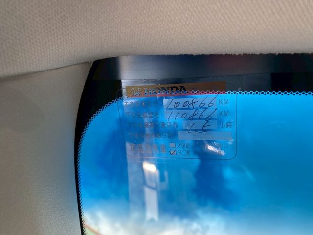VTi-S 全車原鈑件原廠保養keyless免匙系統acc跟車系統車道偏移警示盲點偵測倒車影像衛星導航Car play  第18張相片