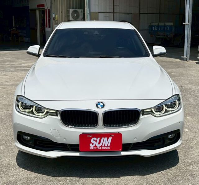 總代理 一手車 原鈑件 里程保證 5AS駕駛輔助系統 分區溫控空調 盲點偵測  配備滿滿  第3張相片