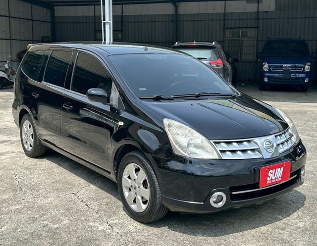 七人座 一手車里程保證 可認證  里程實跑11萬I-key 免鑰匙啟動 恆溫空抬頭顯示器  倒車顯影  方向盤快撥  第1張相片