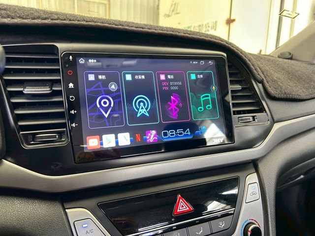 柴油一手車 原鈑件---配備---雙離合七速手自排  渦輪增壓柴油引擎  循跡防滑  六顆氣囊  安卓機  第10張相片