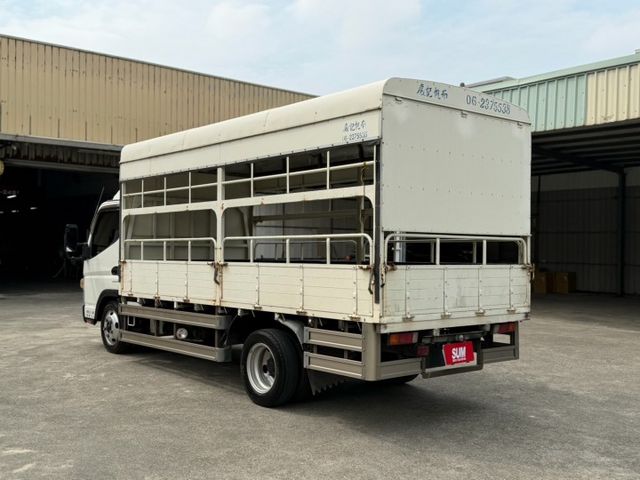 14呎 全車原鈑件.里程保證 附四路行車記錄器  第3張相片