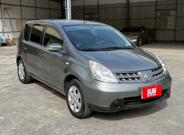 優質代步車 原鈑件 里程保證 安卓機  倒車雷達  倒車顯影  恆溫空調  第1張相片