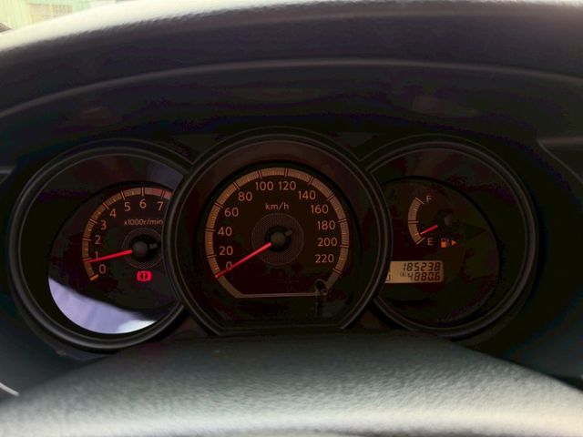 優質代步車 原鈑件 里程保證 安卓機  倒車雷達  倒車顯影  恆溫空調  第8張相片