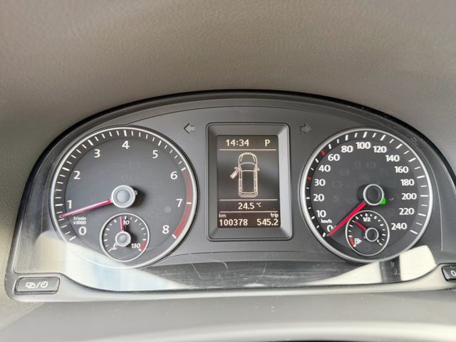 七人座 無重大事故 無泡水 里程保證  實跑10萬多公里 配備:  衛星導航  倒車顯影  車頂架  第6張相片