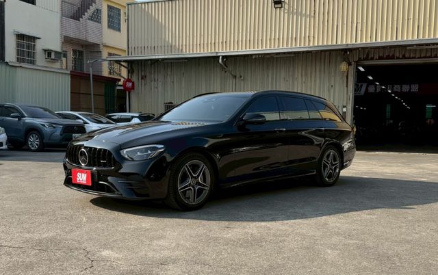 23P 柏林之音 360環景 免鑰匙 AMG內裝及外觀套件 MBUX車載系統  第2張相片