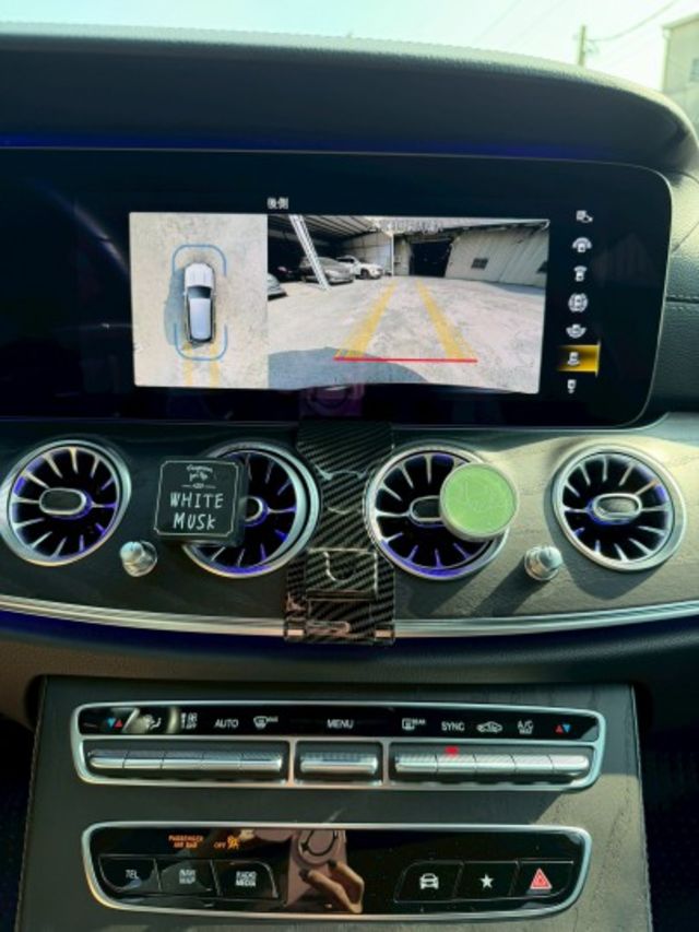 23P 柏林之音 360環景 免鑰匙 AMG內裝及外觀套件 MBUX車載系統  第14張相片