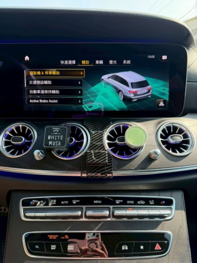 23P 柏林之音 360環景 免鑰匙 AMG內裝及外觀套件 MBUX車載系統  第17張相片