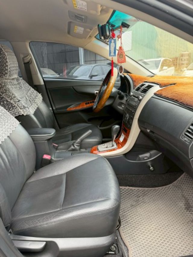 里程僅跑12萬多公里  原版件 恆溫 HID頭燈  第8張相片