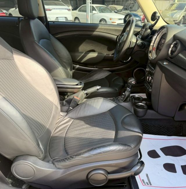 原版件 定速 免KEY 藍芽 一鍵啟動 HID頭燈 恆溫  第10張相片