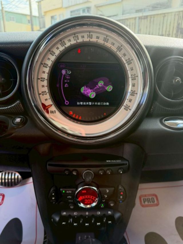 原版件 定速 免KEY 藍芽 一鍵啟動 HID頭燈 恆溫  第15張相片