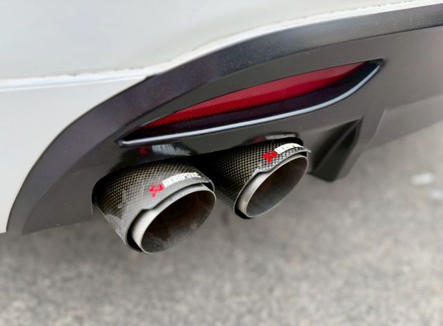 原版件 有改排氣管閥門 氣氛燈 鋁圈 安卓機 空力套件  第6張相片