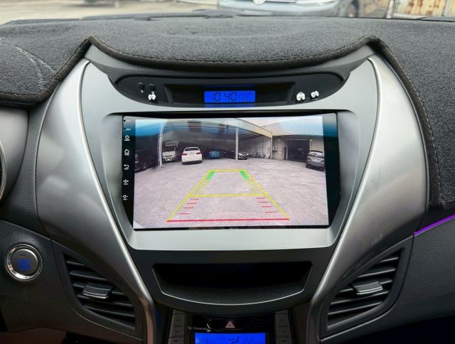 原版件 有改排氣管閥門 氣氛燈 鋁圈 安卓機 空力套件  第17張相片