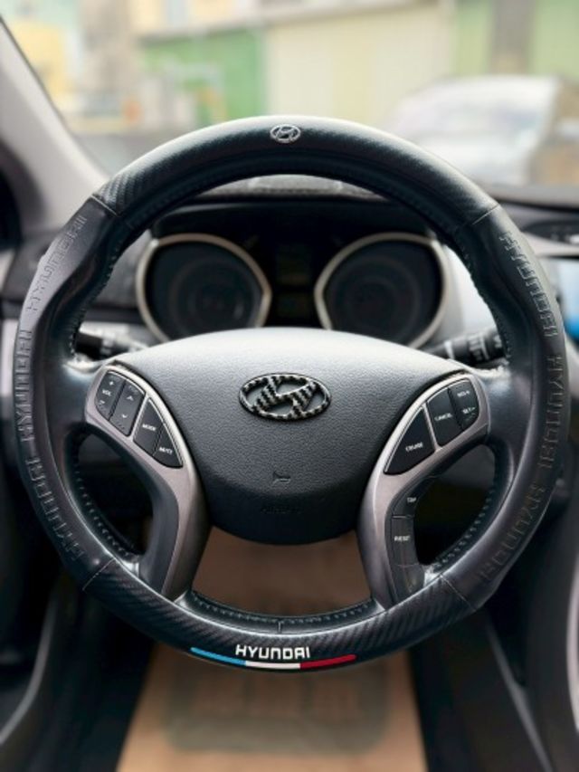 原版件 有改排氣管閥門 氣氛燈 鋁圈 安卓機 空力套件  第20張相片