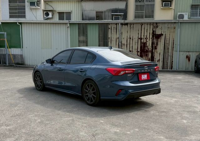 一手車 原鈑件 原廠保養 有ACC跟車 換檔撥片 倒車顯影 免鑰匙  第3張相片