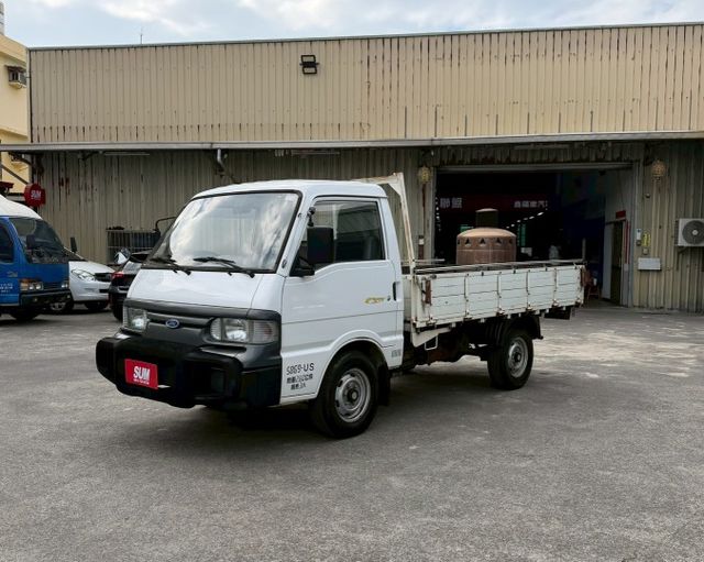 里程跑非常少 僅跑5萬多公里 內裝漂亮  第2張相片