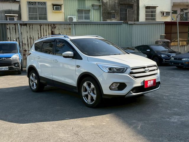 一手車 原鈑件 里程實跑7萬多 有ACC跟車 360度環景 全景天窗  第1張相片