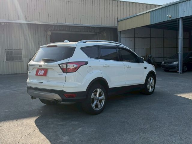 一手車 原鈑件 里程實跑7萬多 有ACC跟車 360度環景 全景天窗  第3張相片